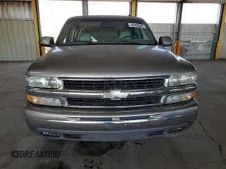 ✅ 2003 Chevrolet Suburban LT • VIN: 3GNEC16Z03G292961 • Лот: 42438505. Опубликован ранее на Copart с пробегом 173 301 миль. Бесплатный доступ к архиву аукционных продаж из США и подробный отчёт об истории автомобиля на DreamBid. Изображение 5.