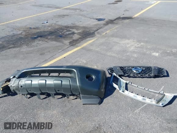 ✅ 2008 Nissan Pathfinder SE • VIN: 5N1AR18B78C662864 • Lot: 43597692. Listed on IAAI with 217,529 mi. Free auction sales archive from the USA and detailed vehicle history report at DreamBid. Image 12.