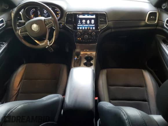 2021 Jeep Grand Cherokee Laredo X z VIN 1C4RJFAG9MC797517, wystawiony jako Copart lot #86253195 z przebiegiem 44 444 mil mil oraz Szkoda całkowita • Salvage title. Historia ofert i sprzedaży dostępna na DreamBid. Obrazek 8.