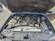 ✅ 2001 Ford Explorer Sport Trac • VIN: 1FMZU77E91UB73818 • Lot: 87060695. Listed on Copart with 225,924 mi. Free auction sales archive from the USA and detailed vehicle history report at DreamBid. Image 11.