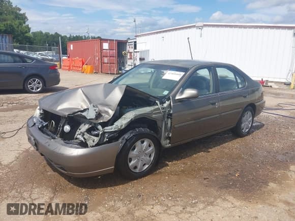 ✅ 1998 Nissan Altima XE • VIN: 1N4DL01D0WC142887 • Lot: 42460468. Listed on IAAI with 203,547 mi. Free auction sales archive from the USA and detailed vehicle history report at DreamBid. Image 23.
