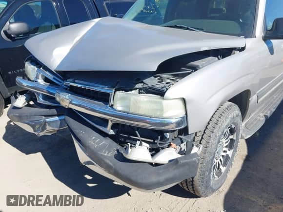 ✅ 2004 Chevrolet Suburban LT • VIN: 3GNEC16T14G306203 • Lot: 43452798. Listed on IAAI with 146,872 mi. Free auction sales archive from the USA and detailed vehicle history report at DreamBid. Image 18.