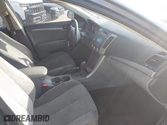 ✅ 2010 Hyundai Sonata GLS • VIN: 5NPET4AC8AH653676 • Лот: 41366791. Опубликован ранее на IAAI с пробегом 172 436 миль. Бесплатный доступ к архиву аукционных продаж из США и подробный отчёт об истории автомобиля на DreamBid. Изображение 5.