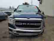 2019 Ram 1500 Big Horn z VIN 1C6SRFFT2KN594056, wystawiony jako Copart lot #86181995 z przebiegiem 81 298 mil mil oraz Szkoda całkowita • Salvage title. Historia ofert i sprzedaży dostępna na DreamBid. Obrazek 5.