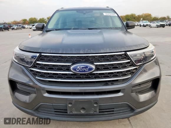 ✅ 2020 Ford Explorer XLT • VIN: 1FMSK7DH3LGC01121 • Лот: 93436995. Опубликован ранее на Copart с пробегом 33 078 миль. Бесплатный доступ к архиву аукционных продаж из США и подробный отчёт об истории автомобиля на DreamBid. Изображение 5.