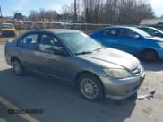 ✅ 2005 Honda Civic LX • VIN: 2HGES16585H598013 • Lot: 43762938. Listed on IAAI with 219,769 mi. Free auction sales archive from the USA and detailed vehicle history report at DreamBid. Image 1.