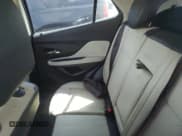 ✅ 2018 Buick Encore Preferred • VIN: KL4CJASB7JB719177 • Lot: 67022665. Wystawiony na Copart z przebiegiem Nie podano. Bezpłatny archiwum sprzedaży aukcyjnych z USA i szczegółowy raport historii pojazdu na DreamBid. Zdjęcie 10.