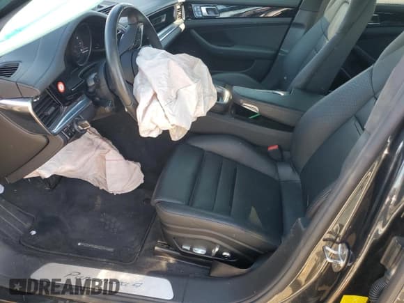 ✅ 2021 Porsche Panamera • VIN: WP0AJ2A71ML113033 • Лот: 38125354. Опубликован ранее на Copart с пробегом Не указан. Бесплатный доступ к архиву аукционных продаж из США и подробный отчёт об истории автомобиля на DreamBid. Изображение 7.