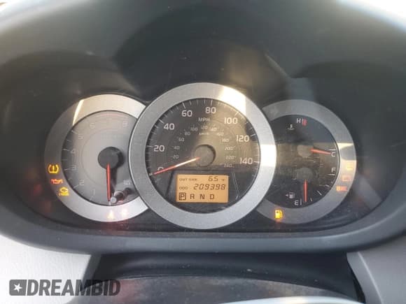 ✅ 2007 Toyota RAV4 Limited • VIN: JTMZK31V975009659 • Lot: 82448845. Wystawiony na Copart z przebiegiem 209 398 mil. Bezpłatny archiwum sprzedaży aukcyjnych z USA i szczegółowy raport historii pojazdu na DreamBid. Zdjęcie 9.