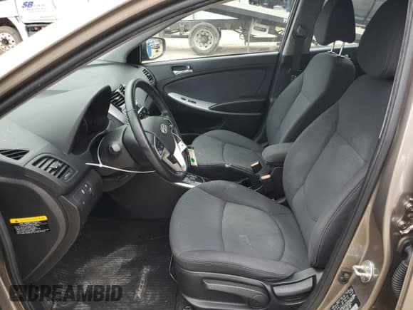 ✅ 2014 Hyundai Accent SE • VIN: KMHCU5AEXEU178275 • Лот: 67814014. Опубликован ранее на Copart с пробегом 151 286 миль. Бесплатный доступ к архиву аукционных продаж из США и подробный отчёт об истории автомобиля на DreamBid. Изображение 7.