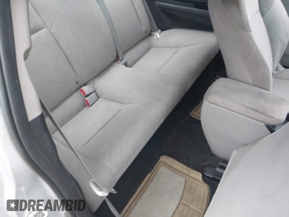 ✅ 2012 Honda Civic LX • VIN: 2HGFG3B56CH508376 • Lot: 43701936. Listed on IAAI with 187,642 mi. Free auction sales archive from the USA and detailed vehicle history report at DreamBid. Image 8.