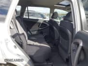 ✅ 2006 Toyota RAV4 Sport • VIN: JTMBD32V666008892 • Lot: 43569486. Listed on IAAI with 130,000 mi. Free auction sales archive from the USA and detailed vehicle history report at DreamBid. Image 8.