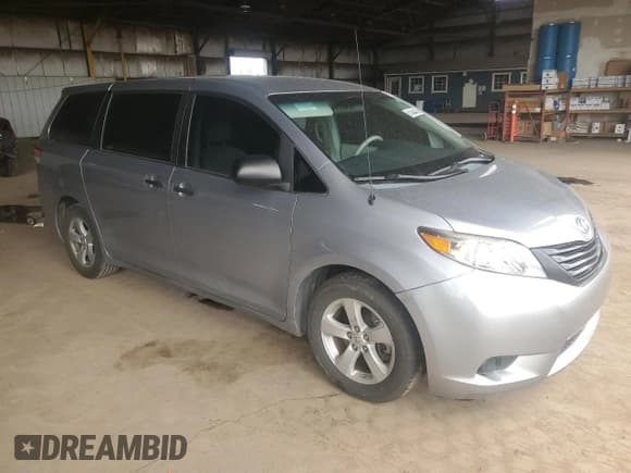 ✅ 2012 Toyota Sienna • VIN: 5TDZK3DC3CS277508 • Lot: 81464445. Listed on Copart with 64,092 mi. Free auction sales archive from the USA and detailed vehicle history report at DreamBid. Image 4.