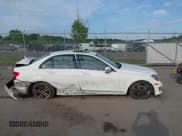 ✅ 2012 Mercedes-Benz C 300 Sport • VIN: WDDGF8BB0CR198952 • Lot: 42217652. Listed on IAAI with 138,919 mi. Free auction sales archive from the USA and detailed vehicle history report at DreamBid. Image 13.