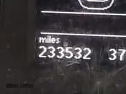 ✅ 2012 Volkswagen Passat SE • VIN: 1VWBN7A35CC046063 • Лот: 43882332. Опубликован ранее на IAAI с пробегом 233 532 миль. Бесплатный доступ к архиву аукционных продаж из США и подробный отчёт об истории автомобиля на DreamBid. Изображение 12.