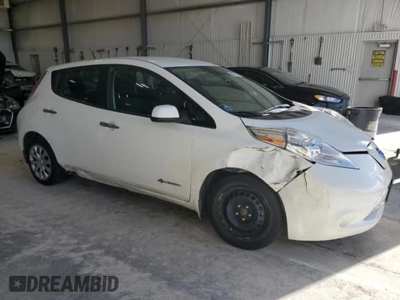 ✅ 2015 Nissan LEAF S • VIN: 1N4AZ0CP1FC306690 • Lot: 90608705. Listed on Copart with 79,248 mi. Free auction sales archive from the USA and detailed vehicle history report at DreamBid. Image 4.