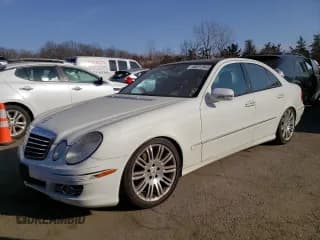 ✅ 2007 Mercedes-Benz E 550 • VIN: WDBUF90X17X216277 • Lot: 48221945. Listed on Copart with 84,784 mi. Free auction sales archive from the USA and detailed vehicle history report at DreamBid. Image 1.
