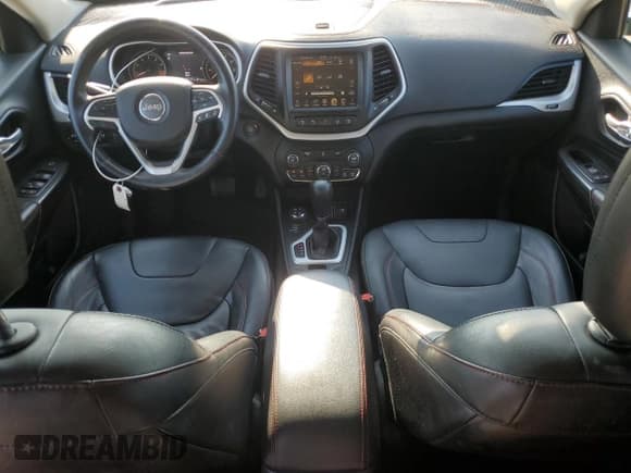 ✅ 2014 Jeep Cherokee Trailhawk • VIN: 1C4PJMBS4EW211711 • Lot: 61001215. Wystawiony na Copart z przebiegiem 161 531 mil. Bezpłatny archiwum sprzedaży aukcyjnych z USA i szczegółowy raport historii pojazdu na DreamBid. Zdjęcie 8.