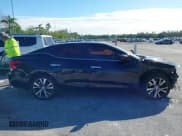 ✅ 2016 Nissan Maxima Platinum • VIN: 1N4AA6AP1GC385650 • Лот: 43573949. Опубликован ранее на IAAI с пробегом 124 669 миль. Бесплатный доступ к архиву аукционных продаж из США и подробный отчёт об истории автомобиля на DreamBid. Изображение 13.
