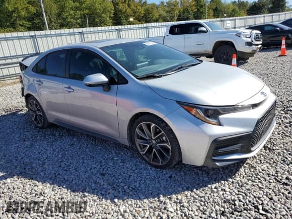 ✅ 2022 Toyota Corolla XSE • VIN: 5YFT4MCE0NP121799 • Lot: 89433355. Listed on Copart with 82,938 mi. Free auction sales archive from the USA and detailed vehicle history report at DreamBid. Image 4.