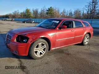 ✅ 2005 Dodge Magnum SE • VIN: 2D8FV48V25H677056 • Lot: 91941995. Wystawiony na Copart z przebiegiem 186 692 mil. Bezpłatny archiwum sprzedaży aukcyjnych z USA i szczegółowy raport historii pojazdu na DreamBid. Zdjęcie 1.