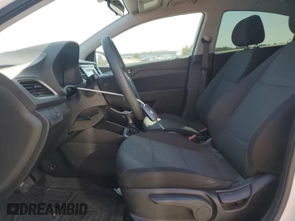 ✅ 2019 Hyundai Accent SE • VIN: 3KPC24A32KE067233 • Лот: 71743745. Опубликован ранее на Copart с пробегом 68 655 миль. Бесплатный доступ к архиву аукционных продаж из США и подробный отчёт об истории автомобиля на DreamBid. Изображение 7.