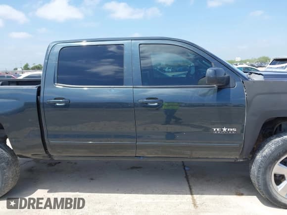 ✅ 2018 Chevrolet Silverado 1500 LT • VIN: 3GCPCREC1JG425382 • Лот: 42378686. Опубликован ранее на IAAI с пробегом 162 110 миль. Бесплатный доступ к архиву аукционных продаж из США и подробный отчёт об истории автомобиля на DreamBid. Изображение 13.