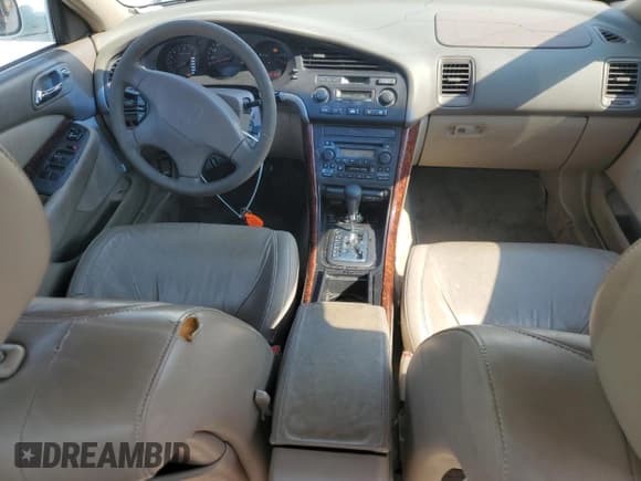 ✅ 1999 Acura TL • VIN: 19UUA5648XA005751 • Lot: 67961345. Listed on Copart with 215,102 mi. Free auction sales archive from the USA and detailed vehicle history report at DreamBid. Image 8.
