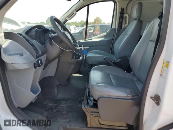 ✅ 2016 Ford Transit Cargo • VIN: 1FTYE1ZM0GKA05536 • Lot: 65212565. Listed on Copart with 146,219 mi. Free auction sales archive from the USA and detailed vehicle history report at DreamBid. Image 7.