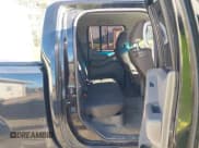 ✅ 2012 Nissan Frontier SV • VIN: 1N6AD0FVXCC446376 • Lot: 43515253. Listed on IAAI with 283,513 mi. Free auction sales archive from the USA and detailed vehicle history report at DreamBid. Image 8.