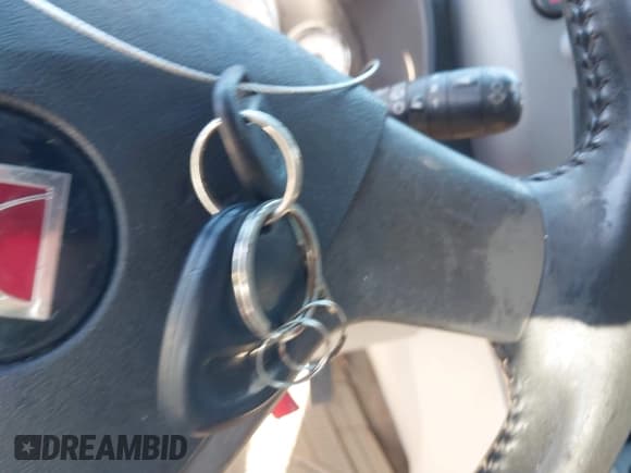 ✅ 2004 Saturn VUE V6 • VIN: 5GZCZ63424S863234 • Lot: 41815706. Wystawiony na IAAI z przebiegiem 145 241 mil. Bezpłatny archiwum sprzedaży aukcyjnych z USA i szczegółowy raport historii pojazdu na DreamBid. Zdjęcie 11.