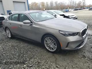 ✅ 2024 BMW 5 Series 530i xDrive • VIN: WBA53FJ03RCR50103 • Lot: 82044264. Listed on Copart with 15,686 mi. Free auction sales archive from the USA and detailed vehicle history report at DreamBid. Image 4.