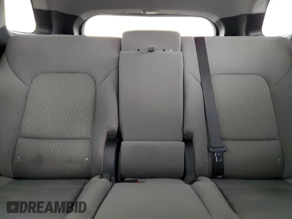 ✅ 2017 Hyundai Santa Fe SE • VIN: KM8SMDHF8HU232892 • Lot: 80530245. Wystawiony na Copart z przebiegiem 106 571 mil. Bezpłatny archiwum sprzedaży aukcyjnych z USA i szczegółowy raport historii pojazdu na DreamBid. Zdjęcie 10.