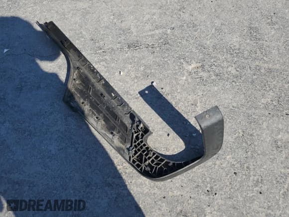 ✅ 2013 Chevrolet Silverado 2500HD LTZ • VIN: 1GC1KYE83DF127100 • Лот: 81968895. Опубликован ранее на Copart с пробегом 203 056 миль. Бесплатный доступ к архиву аукционных продаж из США и подробный отчёт об истории автомобиля на DreamBid. Изображение 12.