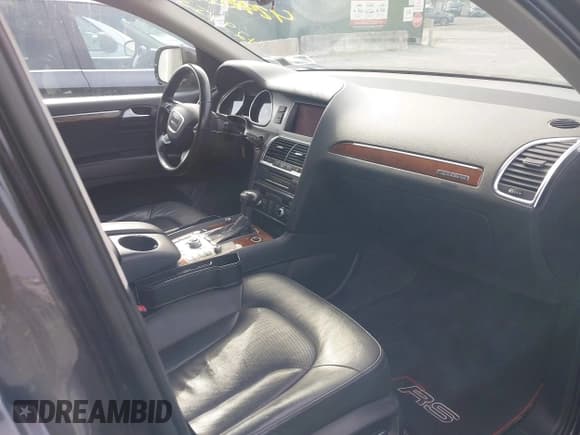 ✅ 2013 Audi Q7 S line Prestige • VIN: WA1DGAFE0DD007822 • Лот: 42995350. Опубликован ранее на IAAI с пробегом 87 177 миль. Бесплатный доступ к архиву аукционных продаж из США и подробный отчёт об истории автомобиля на DreamBid. Изображение 5.