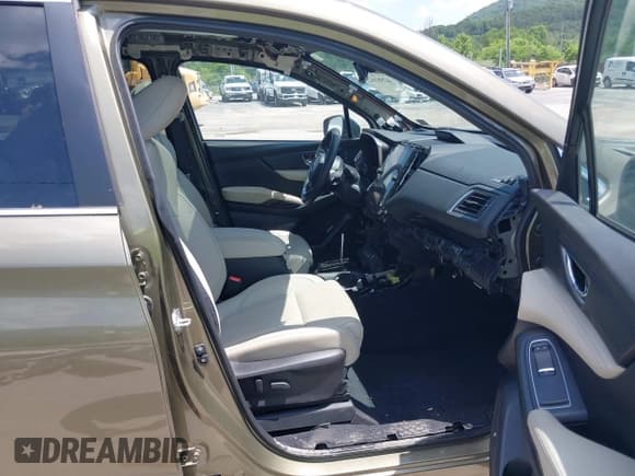 ✅ 2023 Subaru Ascent Limited • VIN: 4S4WMAUD2P3448567 • Lot: 42581625. Listed on IAAI with 29,483 mi. Free auction sales archive from the USA and detailed vehicle history report at DreamBid. Image 5.