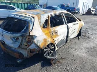 ✅ 2020 Hyundai Elantra • VIN: KMHH35LE0LU121831 • Лот: 40954458. Опубликован ранее на IAAI с пробегом Не указан. Бесплатный доступ к архиву аукционных продаж из США и подробный отчёт об истории автомобиля на DreamBid. Изображение 4.