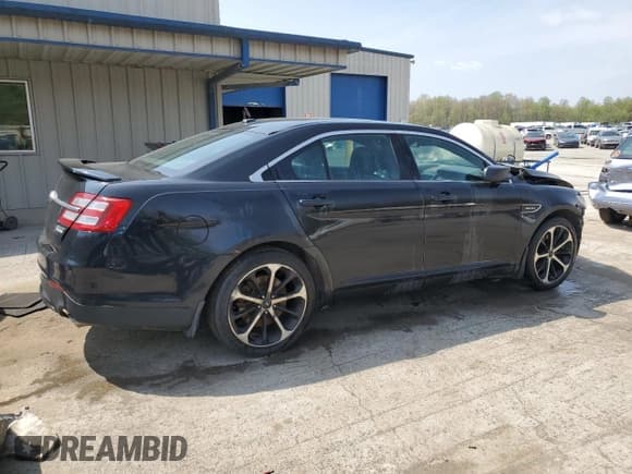✅ 2014 Ford Taurus SHO • VIN: 1FAHP2KT2EG171046 • Lot: 54938865. Wystawiony na Copart z przebiegiem 178 126 mil. Bezpłatny archiwum sprzedaży aukcyjnych z USA i szczegółowy raport historii pojazdu na DreamBid. Zdjęcie 3.
