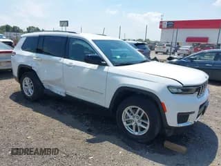✅ 2023 Jeep Grand Cherokee Laredo • VIN: 1C4RJJAG7P8783609 • Lot: 42977804. Wystawiony na IAAI z przebiegiem 35 708 mil. Bezpłatny archiwum sprzedaży aukcyjnych z USA i szczegółowy raport historii pojazdu na DreamBid. Zdjęcie 1.