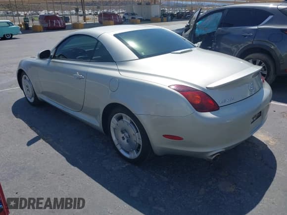 ✅ 2004 Lexus SC 430 • VIN: JTHFN48Y740050525 • Lot: 43056432. Listed on IAAI with 114,380 mi. Free auction sales archive from the USA and detailed vehicle history report at DreamBid. Image 3.