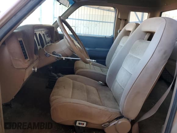 ✅ 1987 Ford Ranger • VIN: 1FTCR15T4HPB33715 • Lot: 90128915. Listed on Copart with 43,282 mi. Free auction sales archive from the USA and detailed vehicle history report at DreamBid. Image 7.