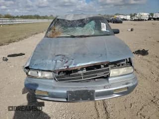 ✅ 1995 Buick Regal Custom • VIN: 2G4WB52M8S1434963 • Lot: 77606034. Listed on Copart with 586,301 mi. Free auction sales archive from the USA and detailed vehicle history report at DreamBid. Image 5.