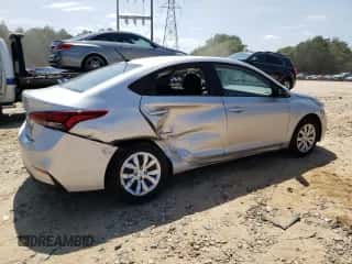 2018 Hyundai Accent SE z VIN 3KPC24A35JE015092, wystawiony jako Copart lot #68279044 z przebiegiem 65 097 mil mil oraz Szkoda całkowita • Salvage title. Historia ofert i sprzedaży dostępna na DreamBid. Obrazek 3.