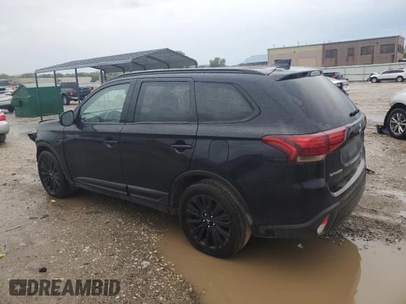 ✅ 2020 Mitsubishi Outlander SE • VIN: JA4AD3A38LZ029503 • Lot: 81501925. Wystawiony na Copart z przebiegiem 93 201 mil. Bezpłatny archiwum sprzedaży aukcyjnych z USA i szczegółowy raport historii pojazdu na DreamBid. Zdjęcie 2.