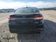 ✅ 2017 Ford Fusion Hybrid Titanium • VIN: 3FA6P0RU8HR113952 • Lot: 89856085. Wystawiony na Copart z przebiegiem Nie podano. Bezpłatny archiwum sprzedaży aukcyjnych z USA i szczegółowy raport historii pojazdu na DreamBid. Zdjęcie 6.