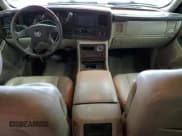 ✅ 2006 Cadillac Escalade EXT • VIN: 3GYEK62N16G155814 • Лот: 56280445. Опубликован ранее на Copart с пробегом 251 216 миль. Бесплатный доступ к архиву аукционных продаж из США и подробный отчёт об истории автомобиля на DreamBid. Изображение 8.