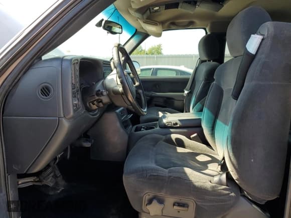 ✅ 2002 Chevrolet Silverado 1500 LS • VIN: 1GCEK19T32Z331043 • Лот: 66569454. Опубликован ранее на Copart с пробегом 216 824 миль. Бесплатный доступ к архиву аукционных продаж из США и подробный отчёт об истории автомобиля на DreamBid. Изображение 7.