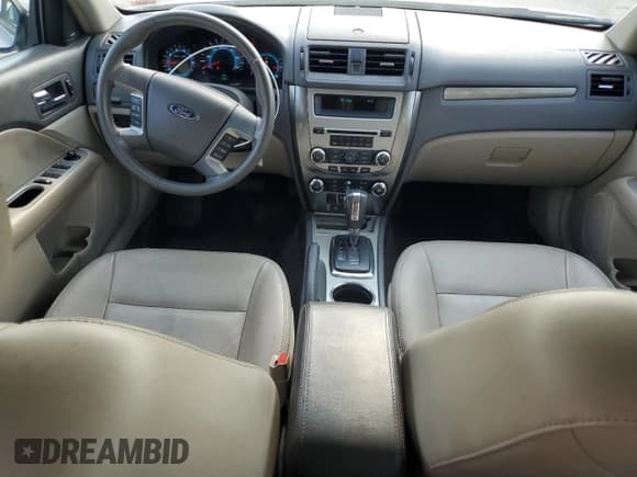 ✅ 2012 Ford Fusion SEL • VIN: 3FAHP0JG6CR421497 • Lot: 80344285. Listed on Copart with 131,397 mi. Free auction sales archive from the USA and detailed vehicle history report at DreamBid. Image 8.