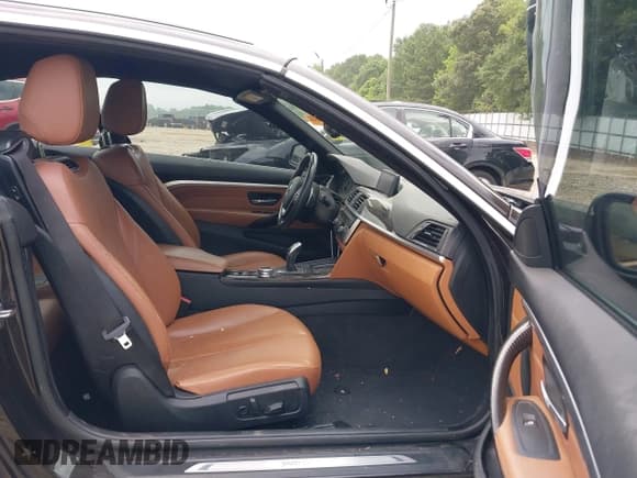 ✅ 2014 BMW 4 Series 435i • VIN: WBA3T3C50EJ876997 • Лот: 42406299. Опубликован ранее на IAAI с пробегом 115 048 миль. Бесплатный доступ к архиву аукционных продаж из США и подробный отчёт об истории автомобиля на DreamBid. Изображение 5.