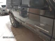 ✅ 1998 Jeep Cherokee Sport • VIN: 1J4FJ68S2WL142027 • Lot: 42305669. Listed on IAAI with 249,580 mi. Free auction sales archive from the USA and detailed vehicle history report at DreamBid. Image 12.